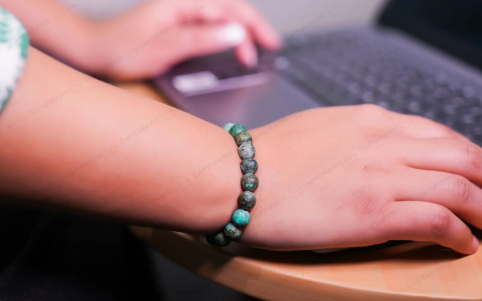 Original African Turquoise Bracelet with Certificate - Image 3