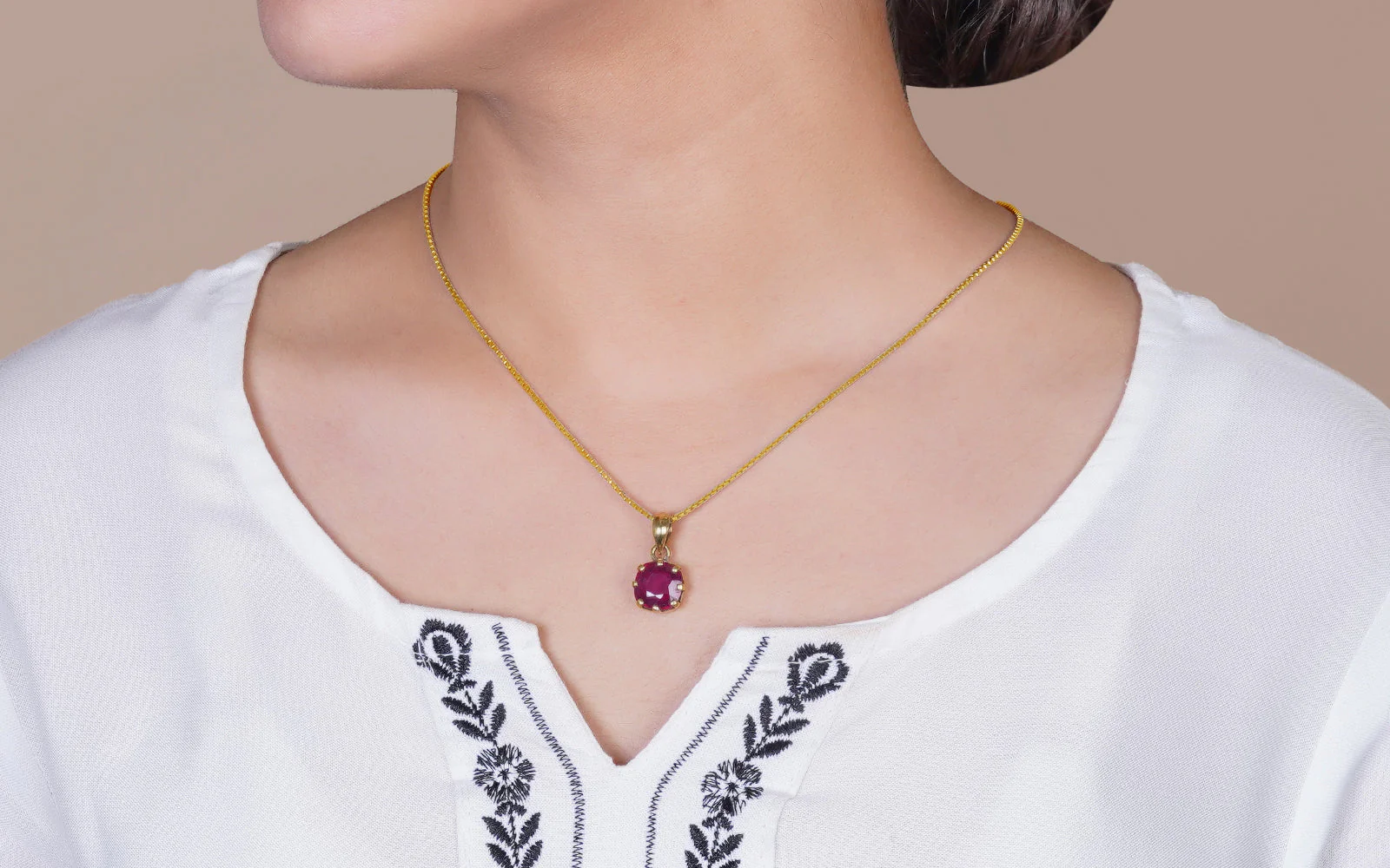 Glass Filled Ruby Pendant - 8.37 Carats - Image 3