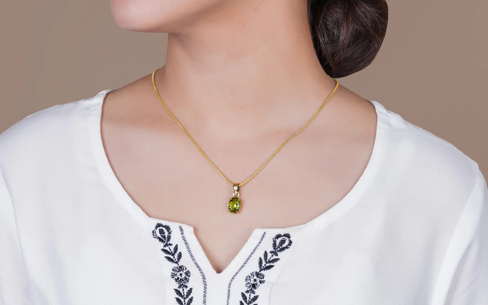 Peridot Pendant - 4.55 Carats - Image 3